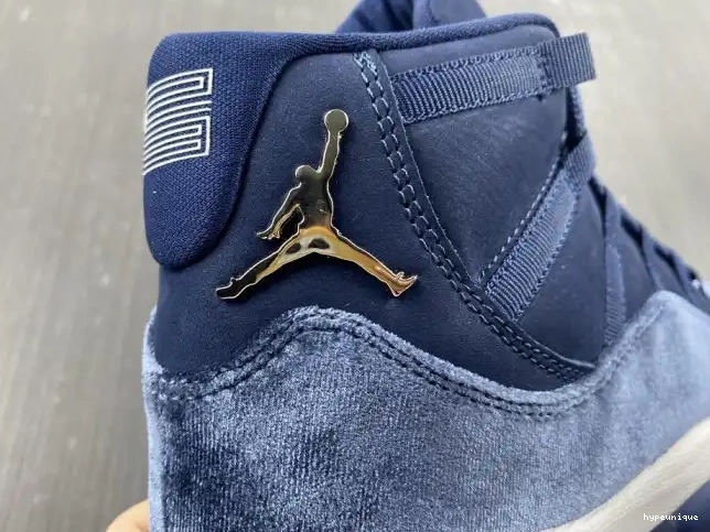 HYPE Jordan Velvet Air WMNS AR0715-441 Midnight 11 Navy 0427